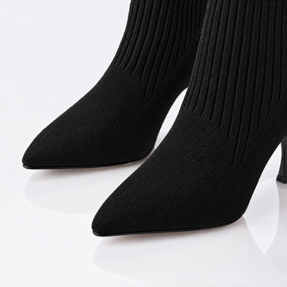 Pointed toe knit detail